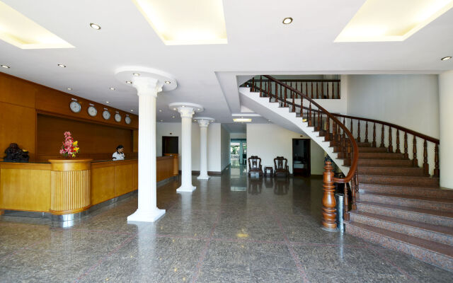 Gieng Ngoc Hotel