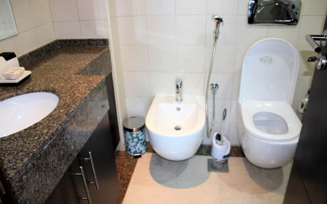 Ascapes Bay Central West Tower