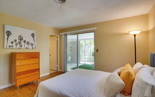 Charming Mid-century House - Just Steps to Lake!