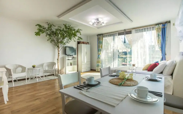 Yangpyeongwhite Tree Pension