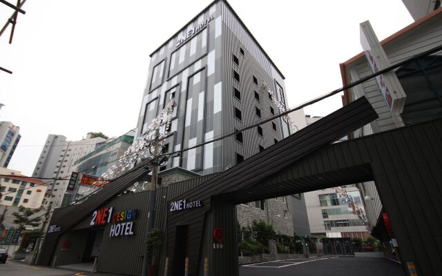 Hotel 2NE1