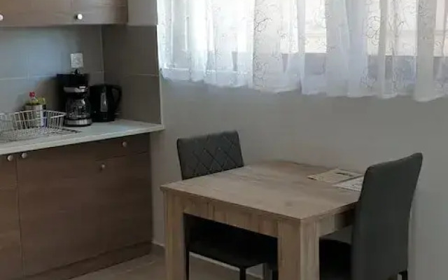 Avr Deluxe Suites 6 Airport Free Shuttle