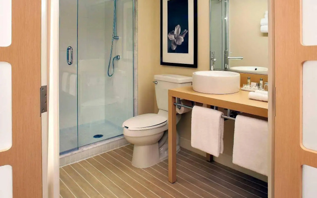 Novotel Montreal Aeroport