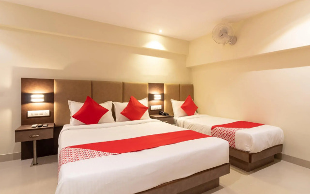 Collection O 81088 Hotel West Inn