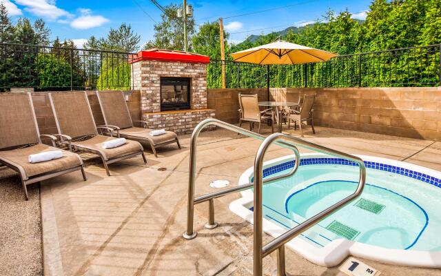 Best Western Sicamous Inn