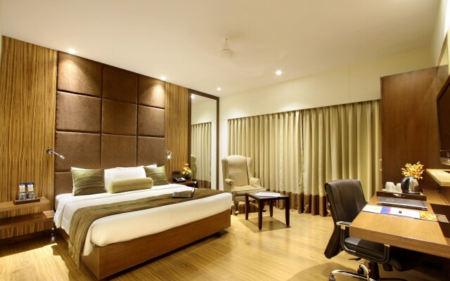 Hotel Express Towers