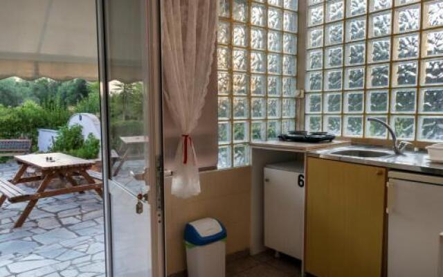 Aparthotel 3 stars Neos Marmaras
