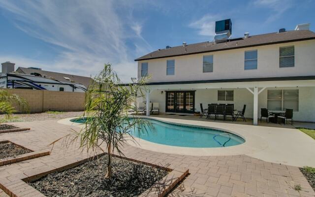 Upgraded 4-bdrm Beautiful Home W/pool!