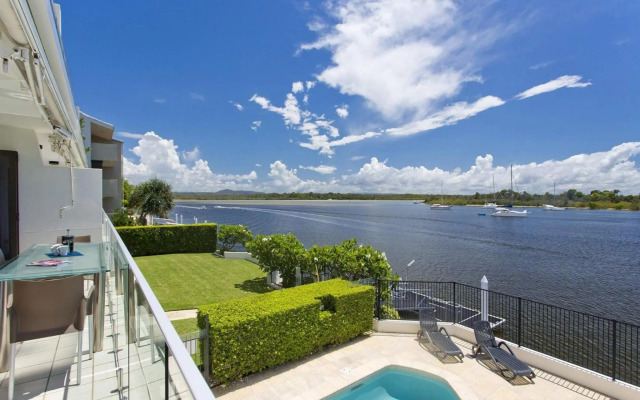 Aqua Linea 3 Noosa Parade 82