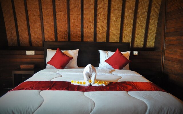 Bataran Garden Cottage