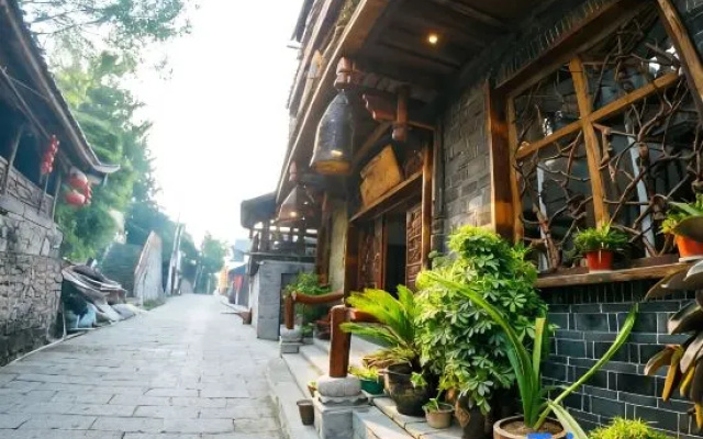 Hua Qianshu Inn (Furong Town Da Waterfall Branch) – Outside – Xiangxi