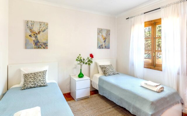 Villa with 4 Bedrooms in Palma, with Private Pool, Enclosed Garden And Wifi - 15 Km From the Beach