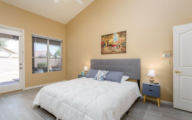 Casa Caliente 3 Bedroom Home by Redawning