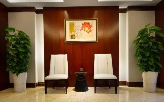 Yibin Nanxi Juyang Hotel