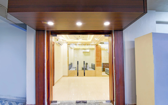 Super Townhouse Kaikhali Near Airport