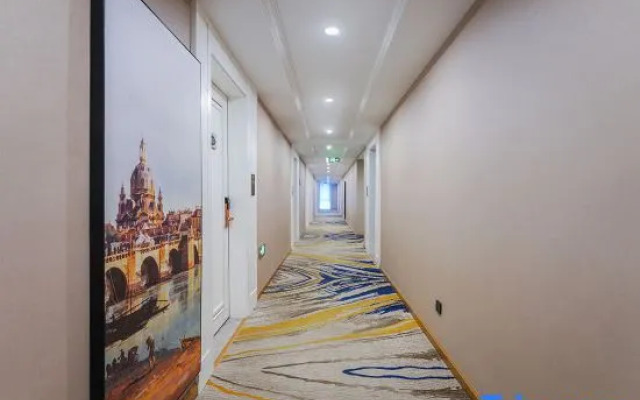 Vienna 3 Best Hotel (Jiuhuashan High-Speed Railway Station)