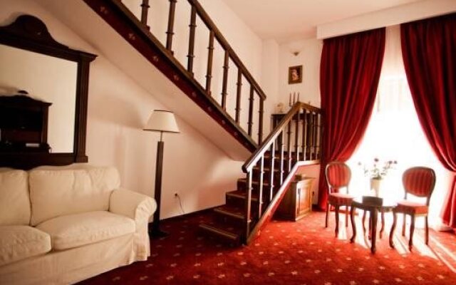 Hotel Emire