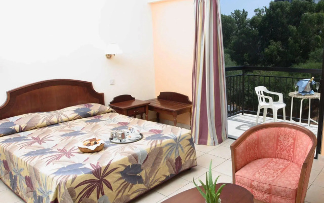 Tsokkos Gardens Hotel & Hotel Apartments