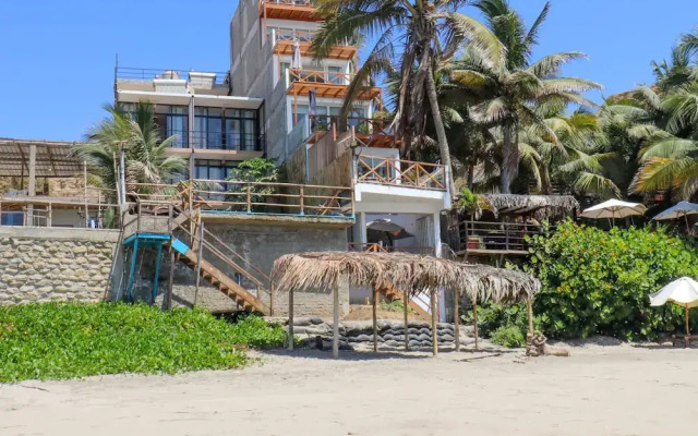 Lovely Loft With Spectacular Ocean View