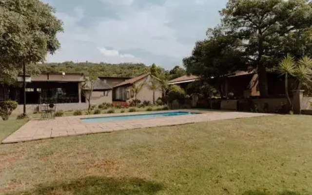 Marjaniek Guest House & Game Lodge