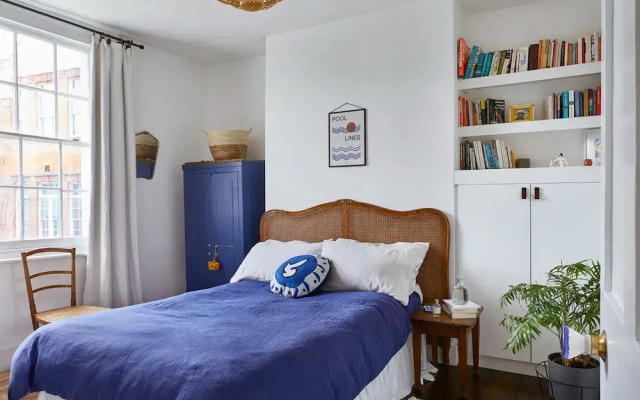 JOIVY Stylish 2-Bed House W/ Private Garden In Hackney