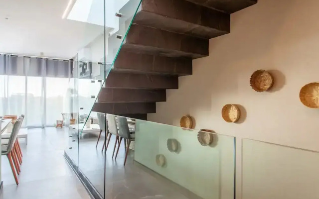 Kite Suite 207