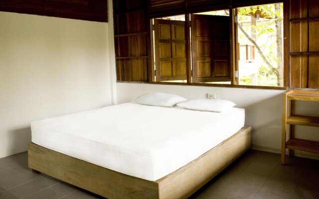 Seaview'n'Beach Resort