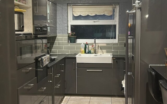 Beautiful 3-bed House in London