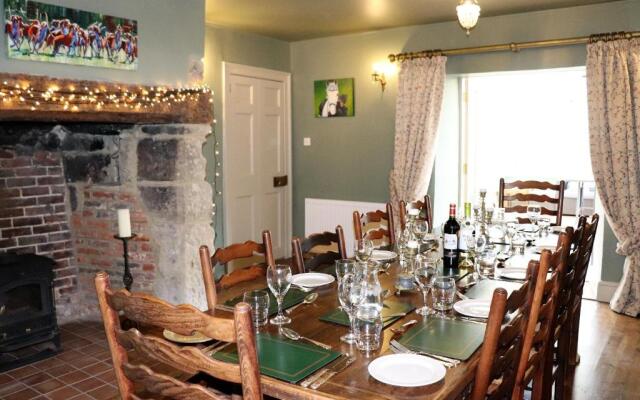 Span Farm House - Pet Friendly