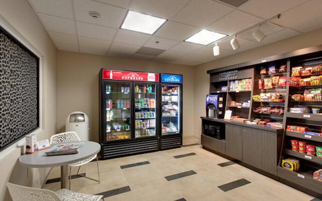 Candlewood Suites Secaucus - Meadowlands by IHG