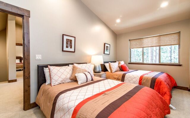 3854 Regina Road Home