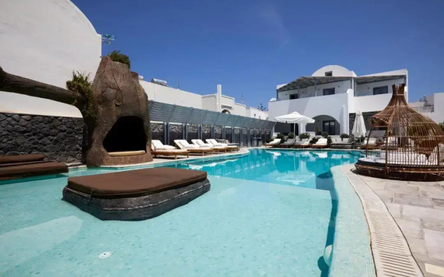 Aelia Luxury Suites Santorini