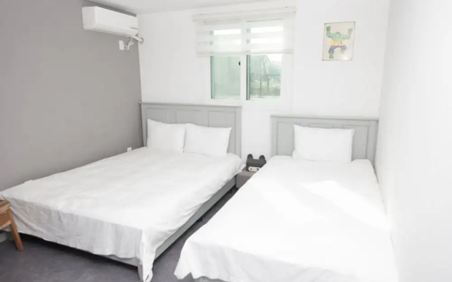 Incheon Airport Iris Guesthouse