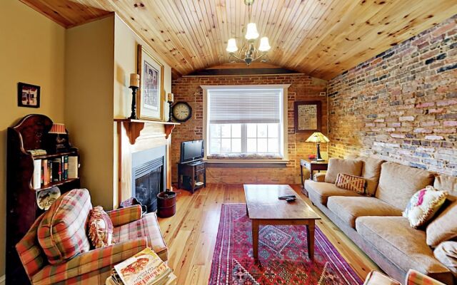 146 North Main - 2 Br Condo