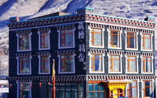 Zangbo Jingshe B&B (Kangding Xinduqiao Branch)