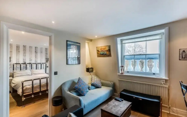 Lovely 1BR Flat Walk to Hyde Park