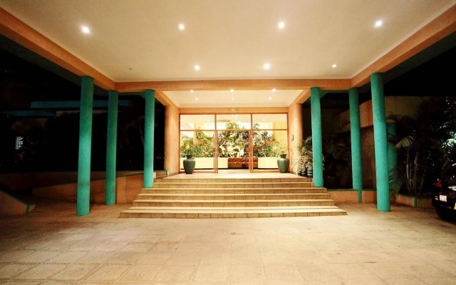 Crossroads Hotel Lilongwe