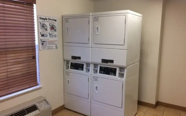InTown Suites Extended Stay Bowling Green