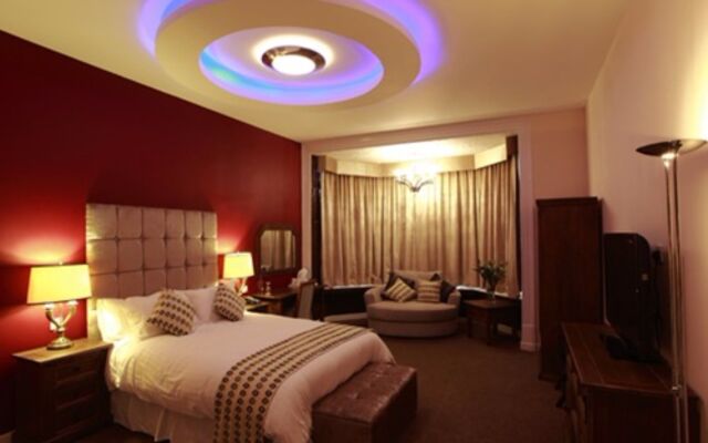The Pearl Hotel