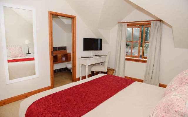 Wanaka Homestead Lodge & Cottages – Guest Rooms – Wanaka