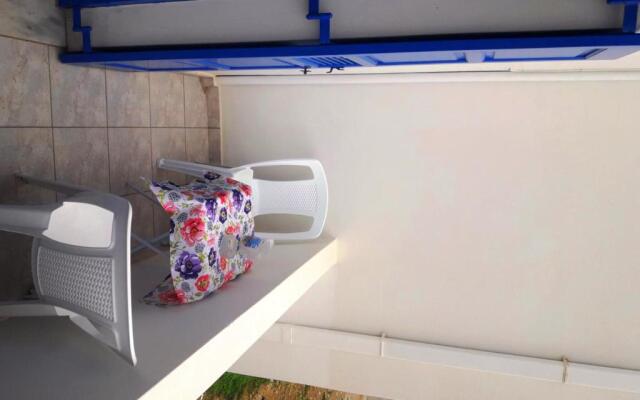 LARINAKI'S STUDIO No2
