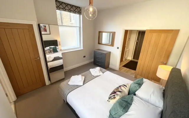 Windsor Castle Apartments