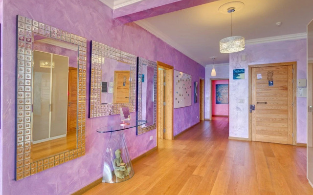 Seafront Apartment in Sliema With Pool, Upmarket Complex