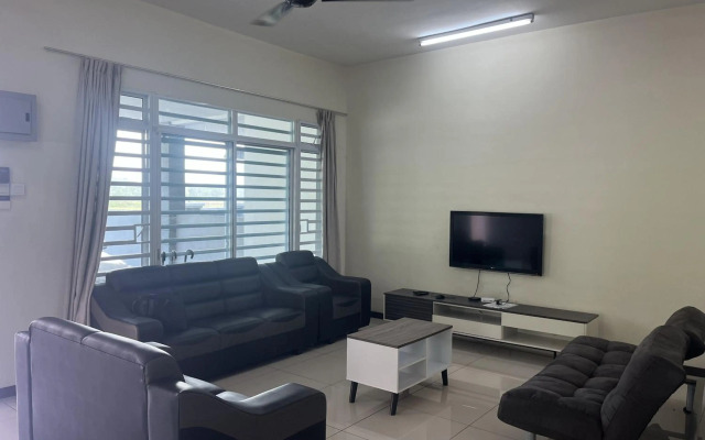 Sky Mountain View Relaxing Ipoh -10-16 pax- no party