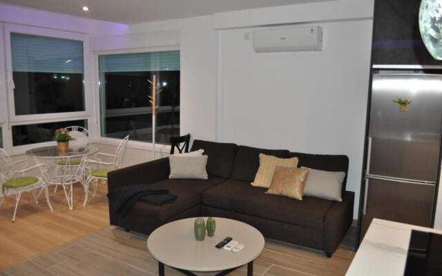 Premium Apartment Yumbo WIFI A/C