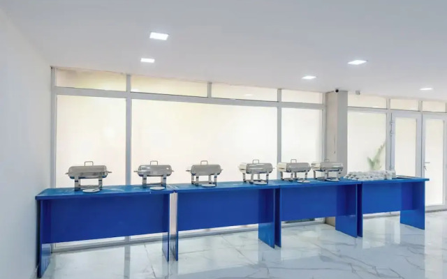 Park Pacific By Saavi Hotel