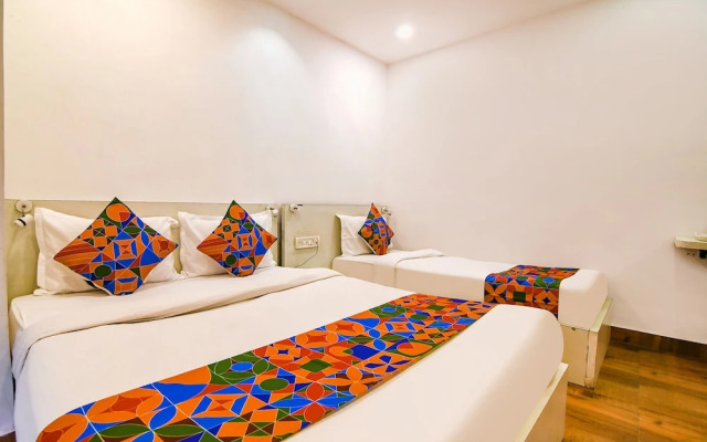Transit Express By OYO Rooms