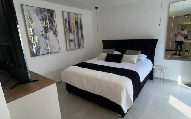 rooms 48