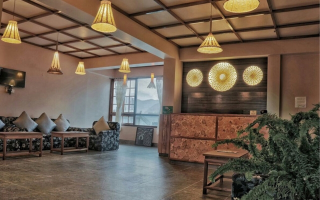 Hotel 100 Petals - Gangtok 12 mins from MG Marg