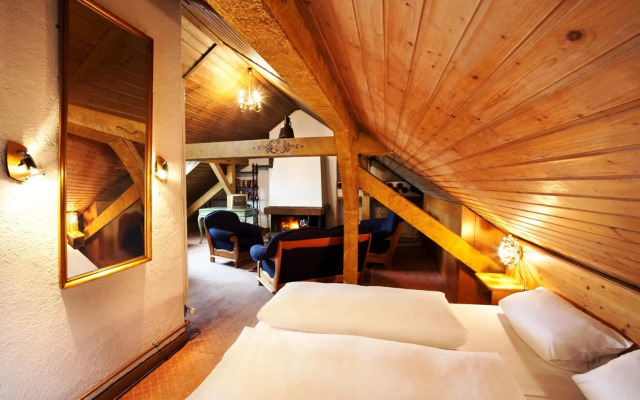 Hahn Hotel